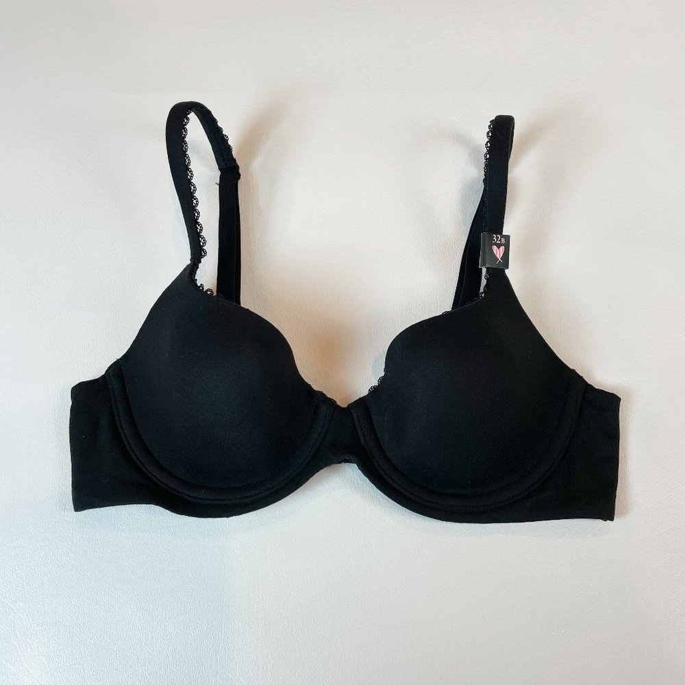 NWOT Victoria's Secret Bra 32B Body By Victoria Lined Demi Black B445